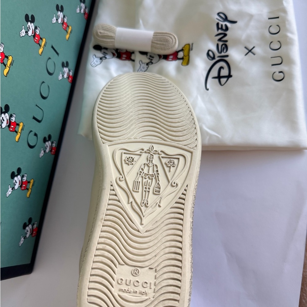 PRE - LOVED: Gucci Cream Leather Mickey Sneakers with Orange Heel - Picture 6 of 13